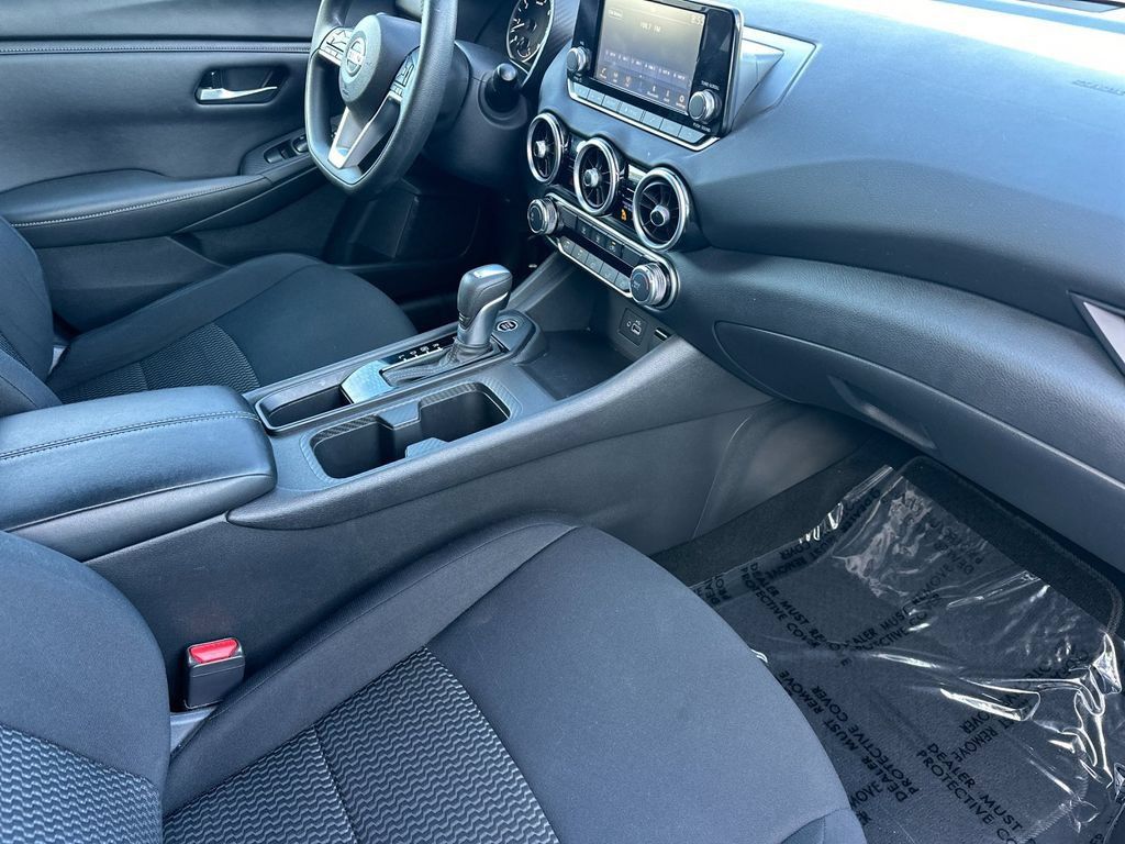 Used 2023 Nissan Sentra S FWD image 16