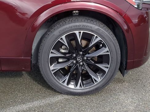 Used 2024 MAZDA CX-90 3.3 Turbo S w/ Premium Package image 11