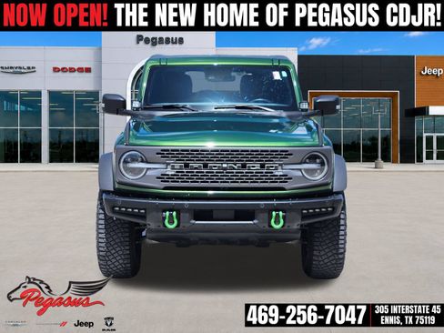 Used 2024 Ford Bronco Badlands AWD/4WD image 6