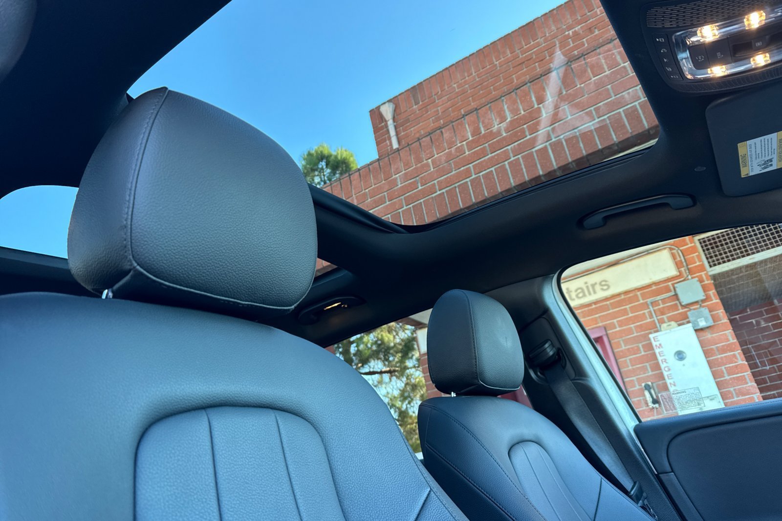 Used 2023 Mercedes-Benz GLB 250 4MATIC image 20
