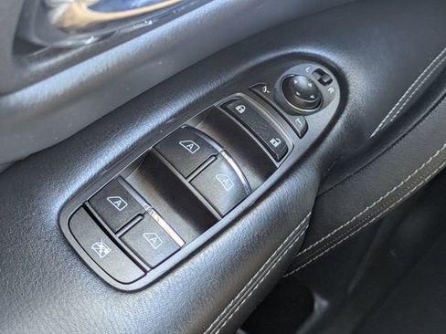 Used 2024 INFINITI QX80 Luxe image 30