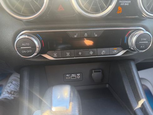 Used 2022 Nissan Sentra SV w/ All-Weather Package FWD image 22