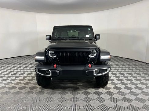 Used 2020 Jeep Wrangler Unlimited Sahara image 10