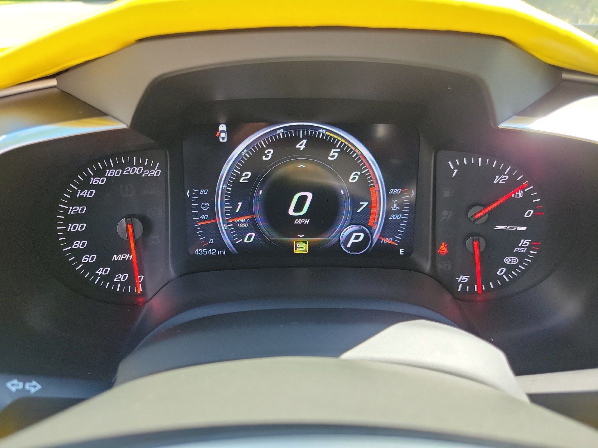Used 2019 Chevrolet Corvette Z06 RWD image 31