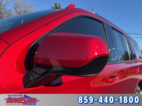 Used 2024 Chevrolet Tahoe Z71 image 19