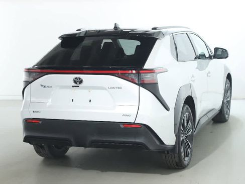 Used 2024 Toyota bZ4X Limited image 47