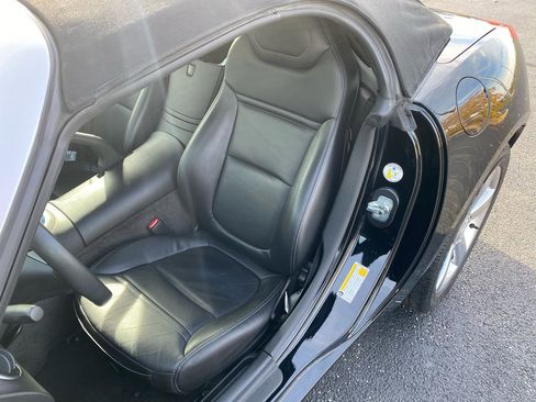 Used 2007 Pontiac Solstice Convertible w/ Premium Package image 21