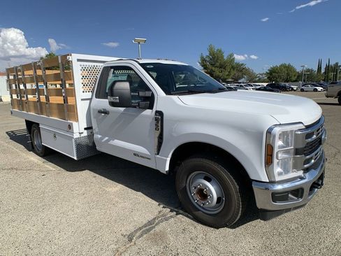 New 2025 Ford F350 XL w/ XL Chrome Package image 9