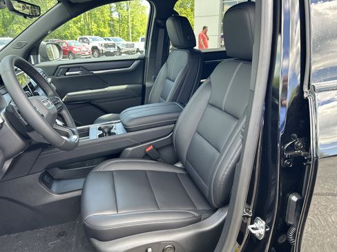 New 2026 GMC Acadia Elevation w/ Black Edition AWD/4WD image 18