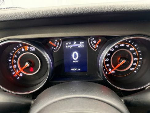 Used 2018 Jeep Wrangler Unlimited Sport S image 38