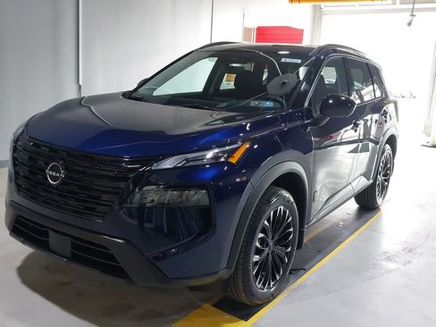 New 2026 Nissan Rogue SV AWD/4WD image 18