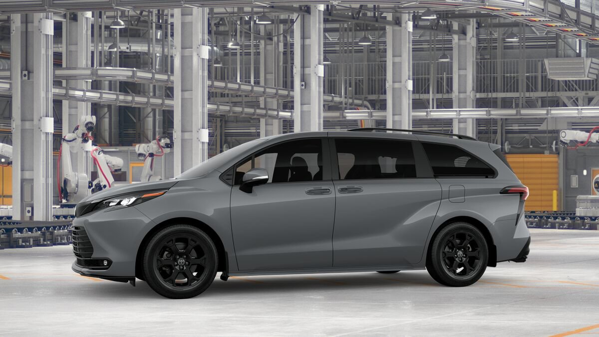 New 2026 Toyota Sienna XLE Woodland Edition AWD/4WD image 4