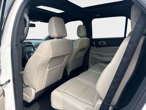 Used 2018 Ford Explorer Limited w/ Equipment Group 301A image 13