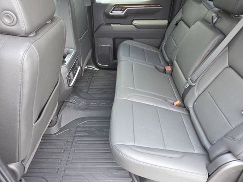 New 2025 GMC Sierra 1500 Elevation w/ Elevation Premium Package image 8