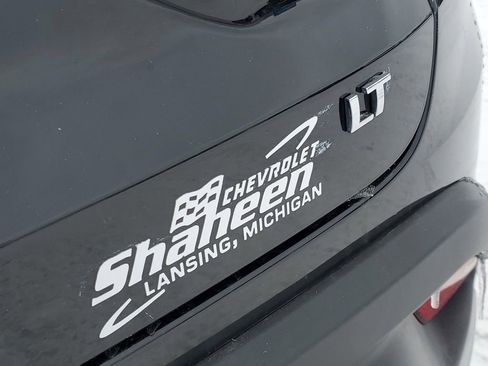 Used 2025 Chevrolet Trax LT w/ LT Convenience Package image 37