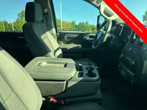 Used 2024 Chevrolet Silverado 2500 Custom w/ Custom Value Package AWD/4WD image 4