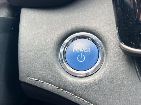 Used 2022 Toyota Highlander XLE image 20