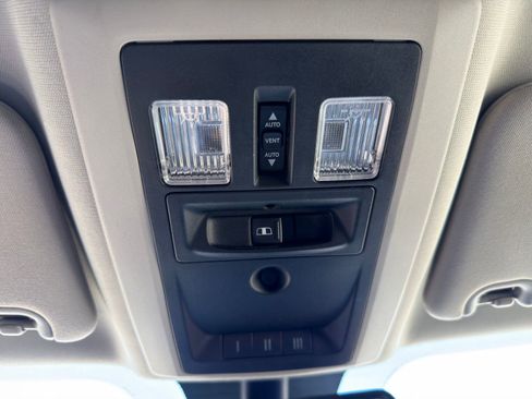 Used 2013 RAM 1500 Laramie Longhorn w/ Convenience Group AWD/4WD image 29