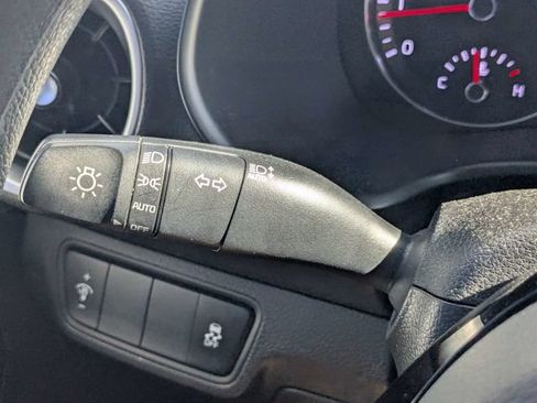 Used 2024 Kia Forte LXS FWD image 23