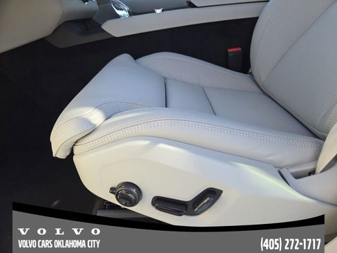 New 2026 Volvo XC90 B6 Ultra w/ Protection Package Premier AWD/4WD image 23