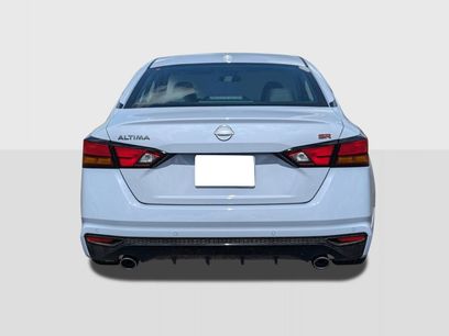 New 2025 Nissan Altima 2.5 SR