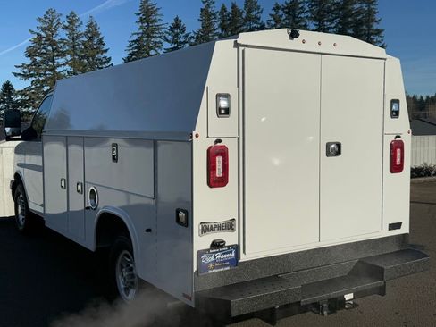 New 2024 Chevrolet Express 3500 w/ Power Convenience Package RWD image 12