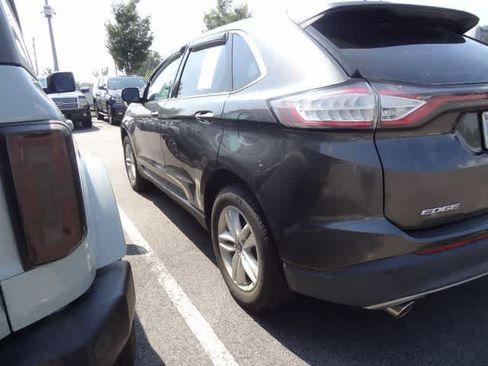 Used 2018 Ford Edge SEL AWD/4WD image 4