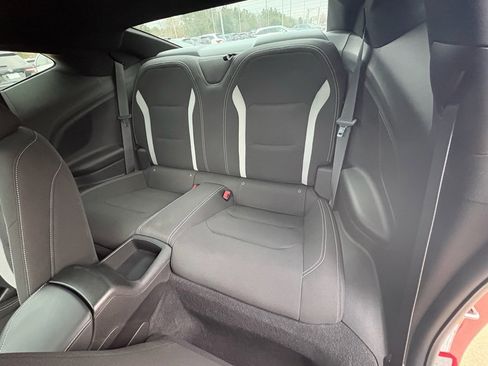 Used 2021 Chevrolet Camaro LT w/ Technology Package image 23