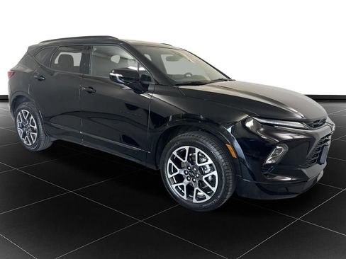 Used 2025 Chevrolet Blazer RS FWD image 7