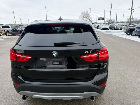 Used 2017 BMW X1 xDrive28i image 7