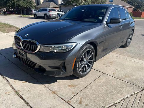 Used 2022 BMW 330i Sedan w/ Driving Assistance Package image 2