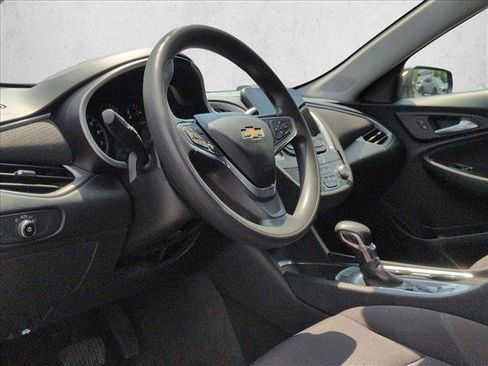 Used 2023 Chevrolet Malibu LT w/ Driver Confidence Package FWD image 10