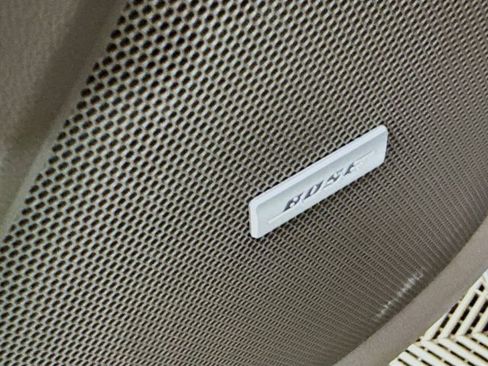 Used 2020 Chevrolet Traverse Premier image 19