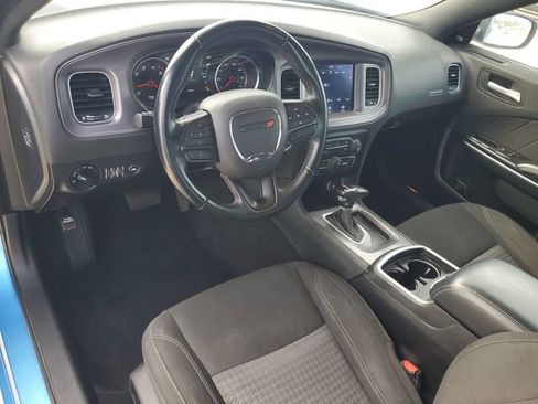 Used 2023 Dodge Charger SXT RWD image 4