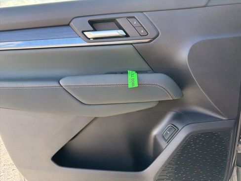 New 2026 GMC Terrain AT4 w/ Technology Package II image 28