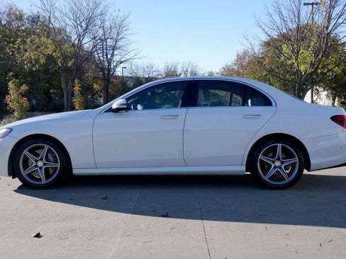 Used 2017 Mercedes-Benz E 300 4MATIC image 14