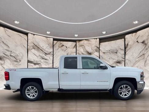 Used 2017 Chevrolet Silverado 1500 LT w/ All Star Edition image 35