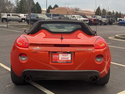 Used 2008 Pontiac Solstice GXP w/ Premium Package image 19