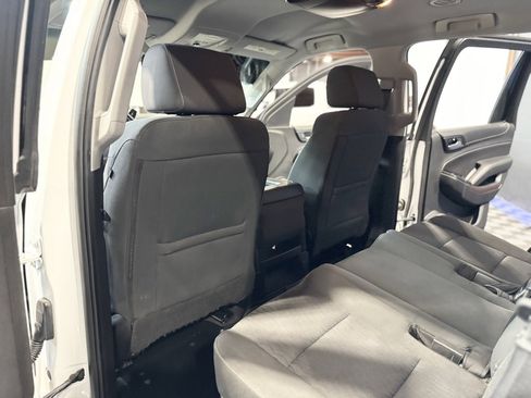 Used 2019 GMC Yukon SLE w/ HD Trailering Package image 23