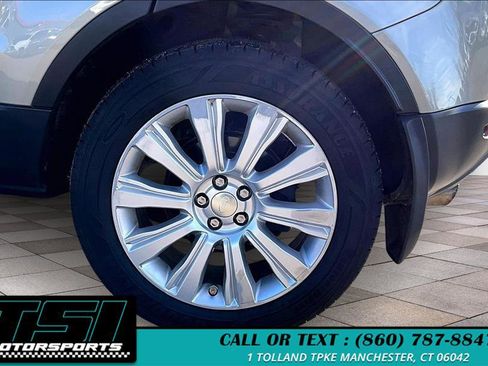 Used 2014 Land Rover Range Rover Evoque Prestige image 9