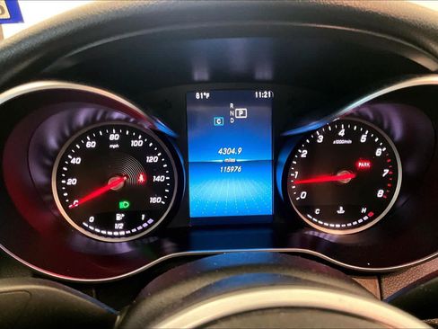 Used 2019 Mercedes-Benz C 300 Sedan image 23