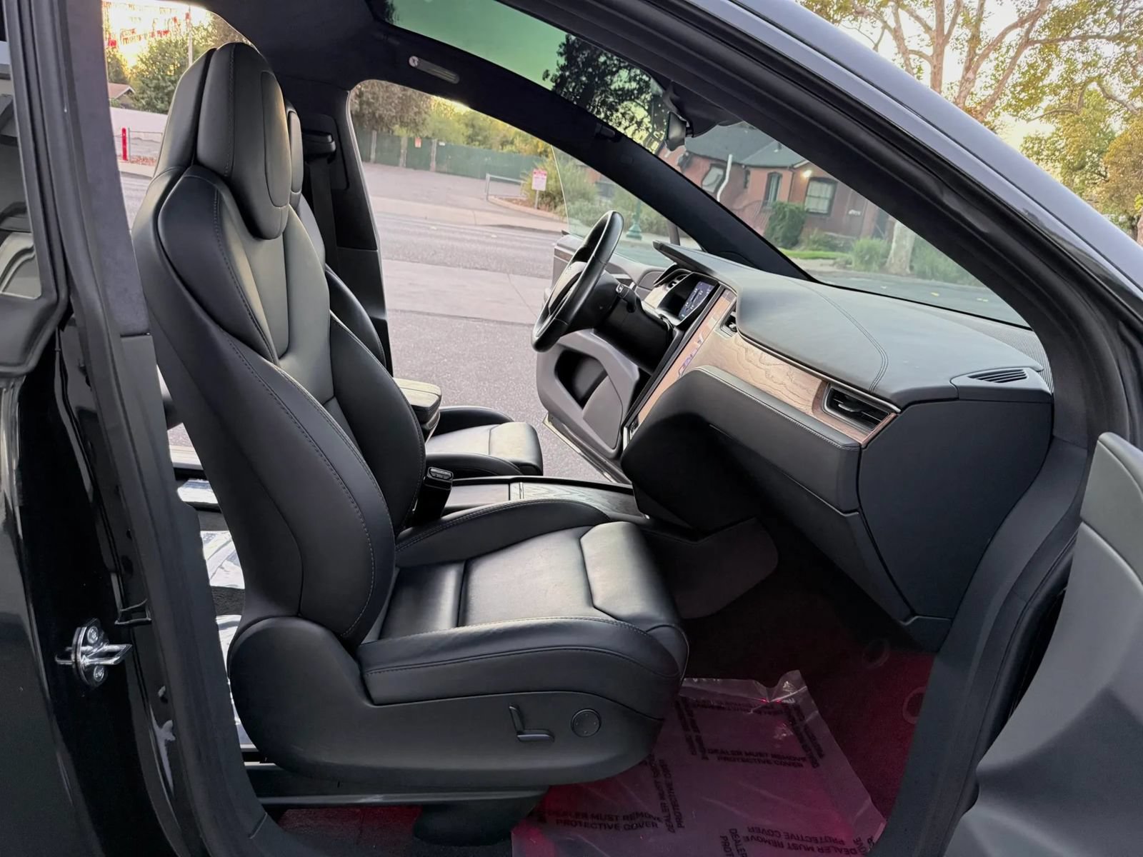 Used 2019 Tesla Model X 75D AWD/4WD image 11