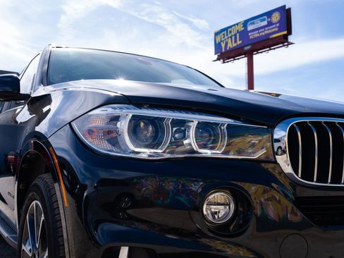 Used 2017 BMW X5 xDrive35i image 10