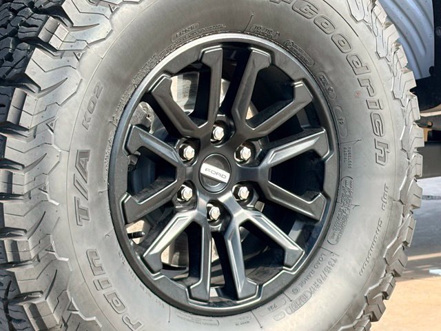 Certified 2025 Ford F150 Raptor AWD/4WD image 14