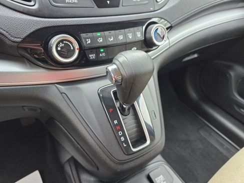 Used 2015 Honda CR-V LX image 31