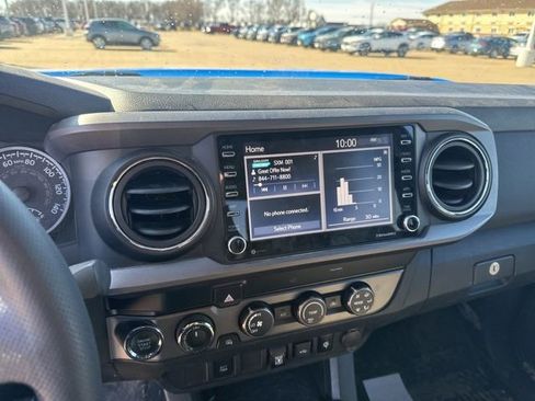 Used 2020 Toyota Tacoma TRD Off-Road image 14