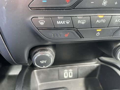 Used 2019 Ford Ranger Lariat w/ Equipment Group 501A Mid image 24