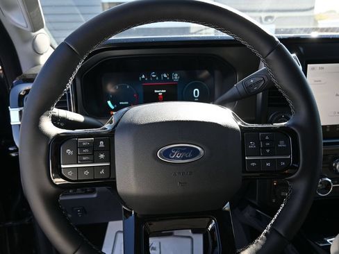 New 2026 Ford F250 Lariat w/ Black Appearance Package AWD/4WD image 15