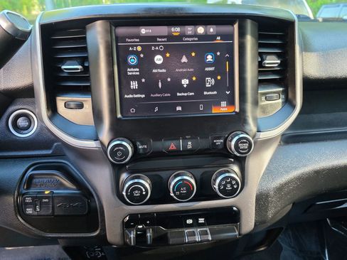 Used 2022 RAM 2500 Big Horn image 13