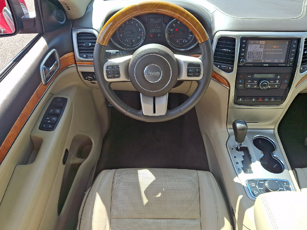 Used 2012 Jeep Grand Cherokee Overland AWD/4WD image 12